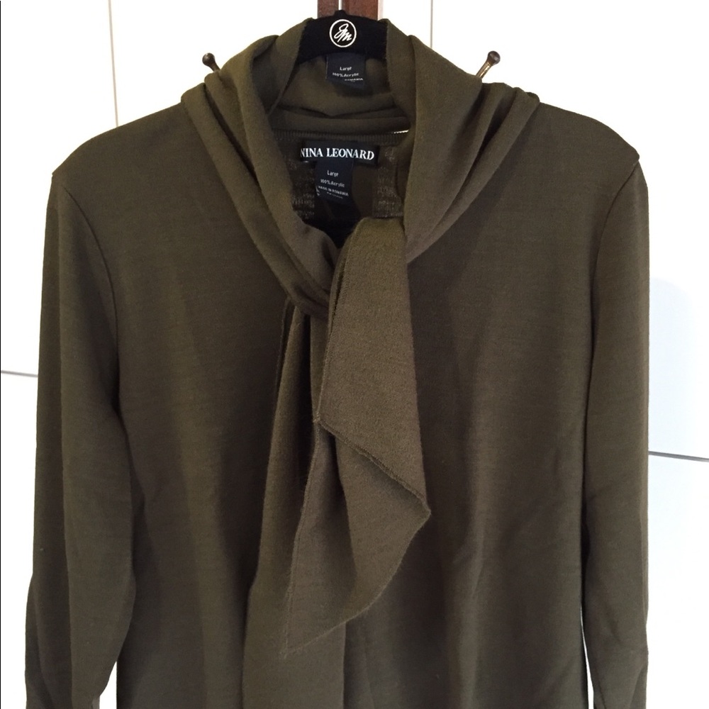 Nina Leonard V Neck Sweater with Two Scarves